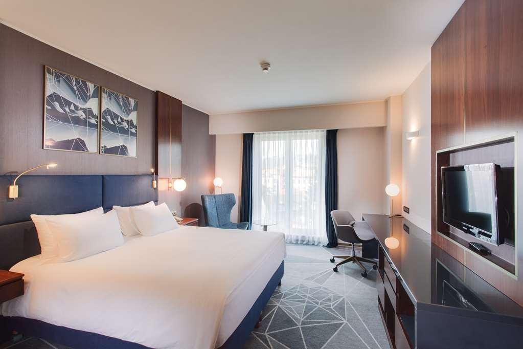 Doubletree By Hilton Hotel Cluj - City Plaza Номер фото