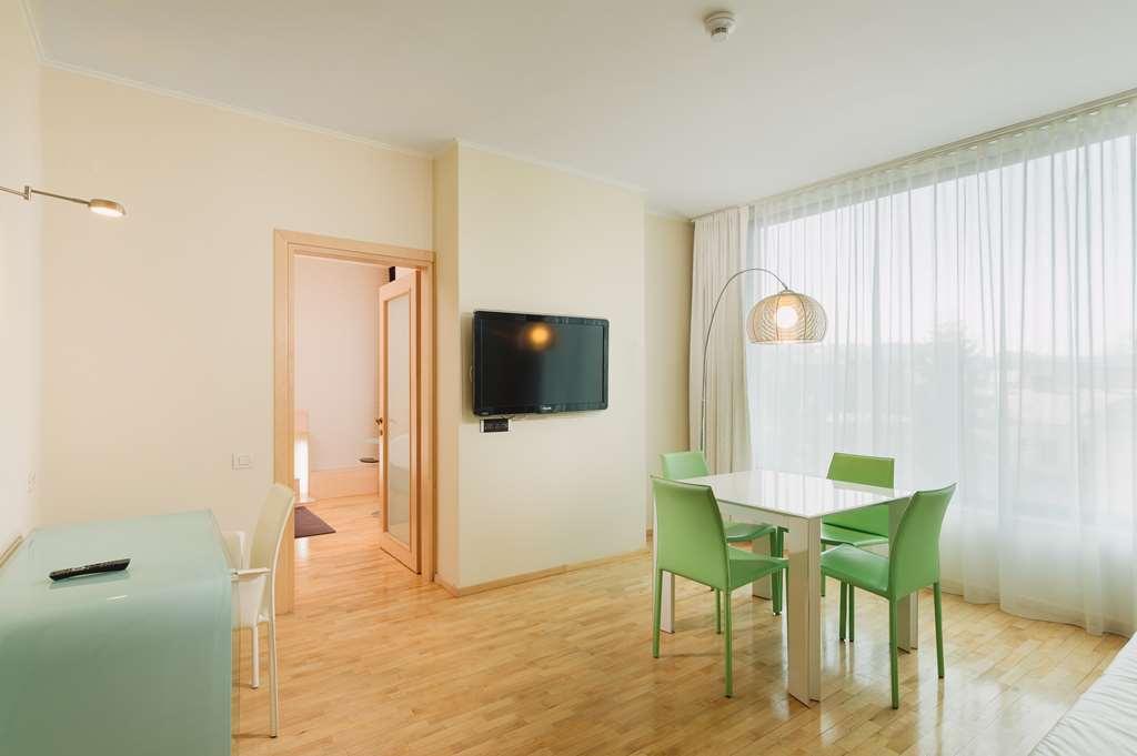 Doubletree By Hilton Hotel Cluj - City Plaza Номер фото